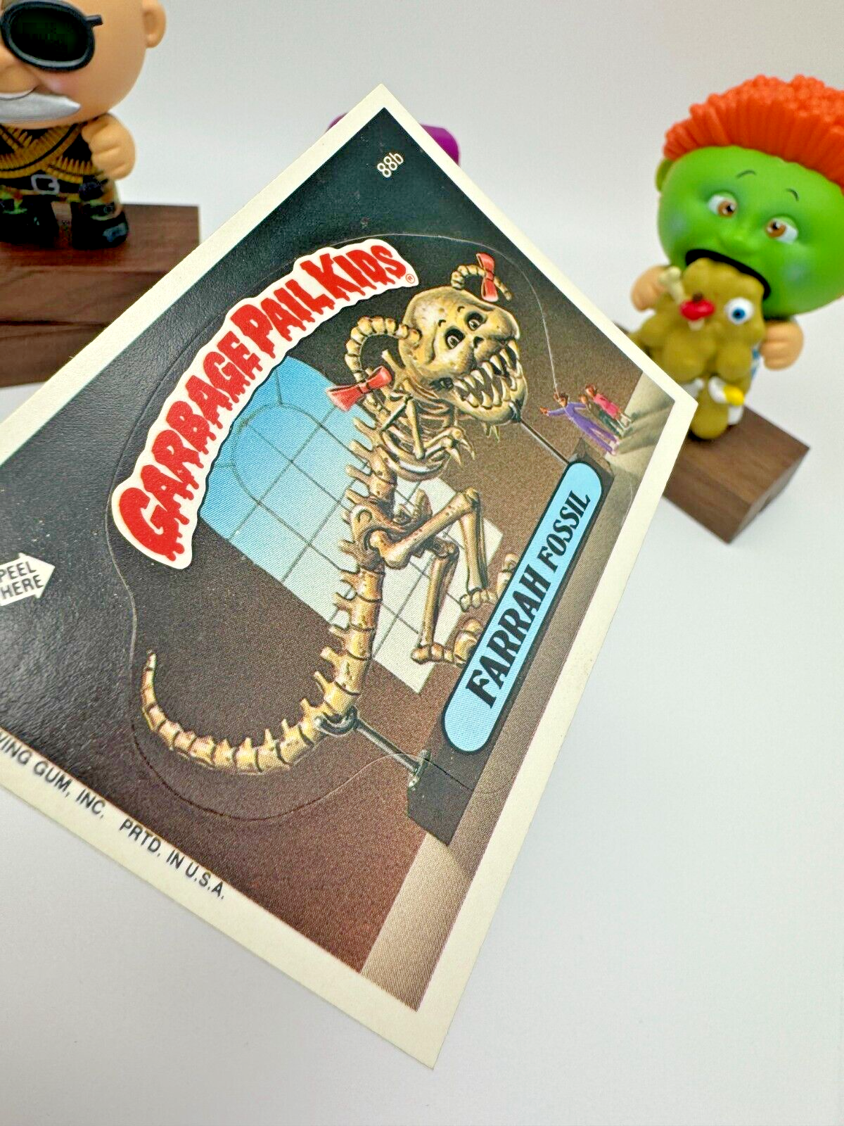 1986 Topps Garbage Pail Kids Series 3 FARRAH FOSSIL #88b GPK Sticker Vintage!