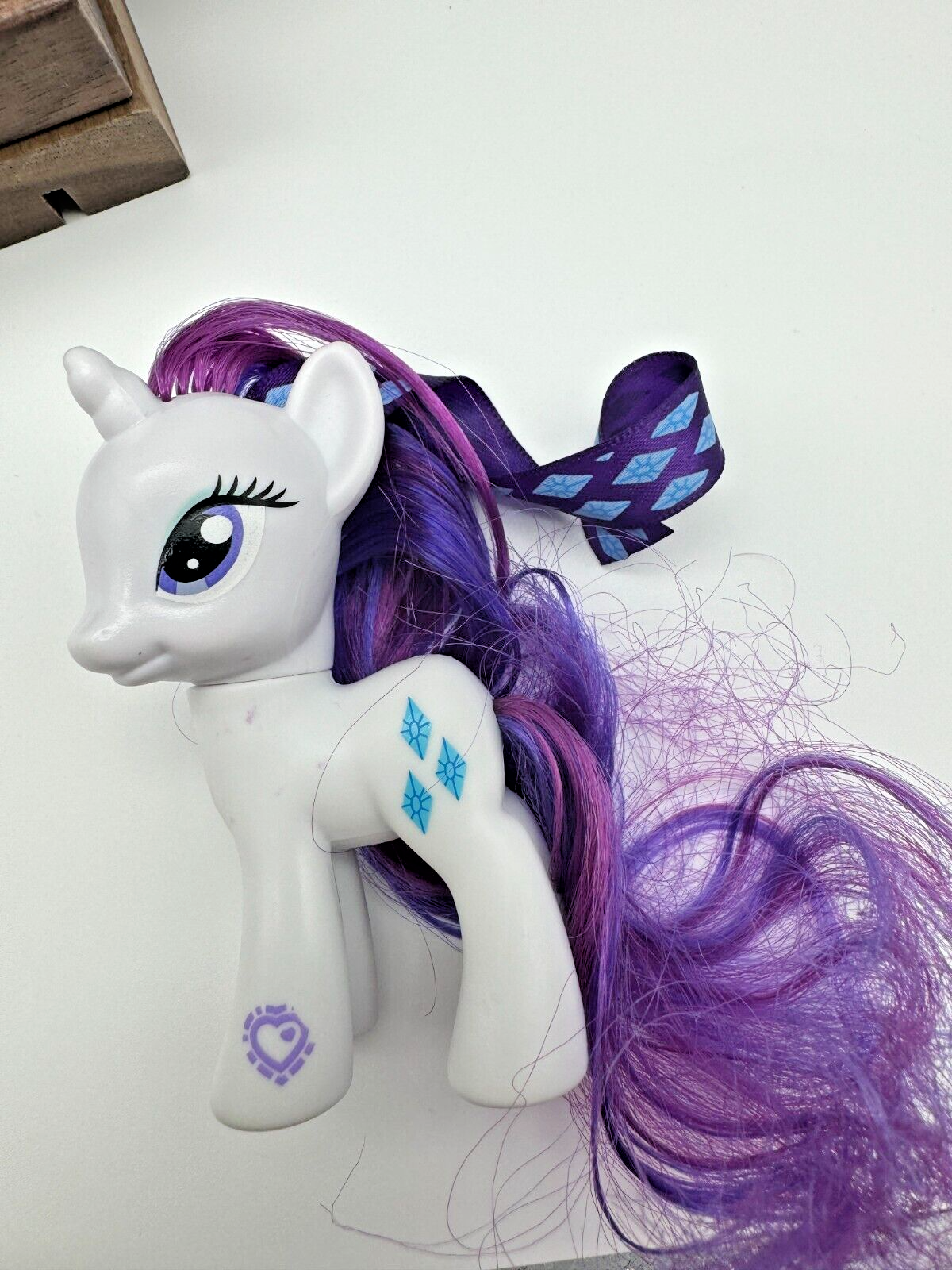 2010 Hasbro My Little Pony Rare W/Ribbon Attached G4 Rarity Authentic 3" MLP